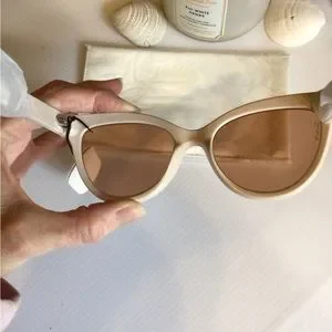 NEW! Rare OTRA Lola cat eye sunglasses 1 left! Rare OTRA Lola cat eye cream sunnies main image 3